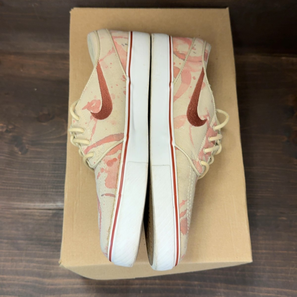 Nike SB Stefan Janoski Wino Blood Splatter Size 9 (Pre-Owned) - Image 4
