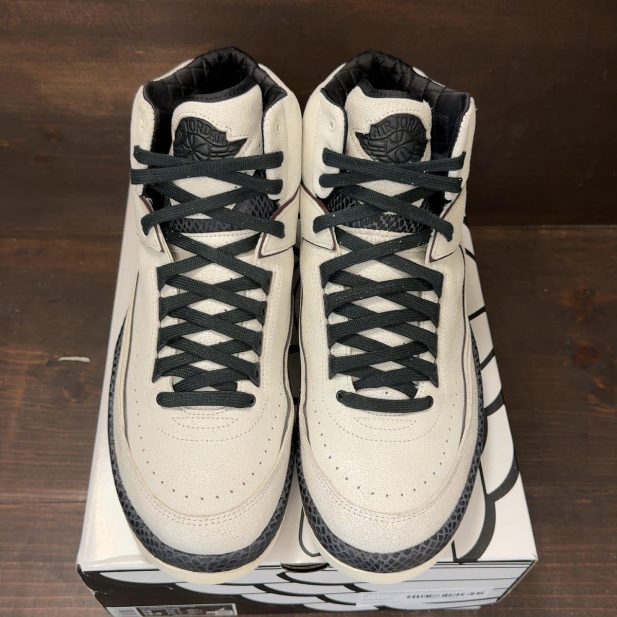 Jordan 2 Retro A Ma Maniére Airness Size 13 (Pre-Owned) - tag