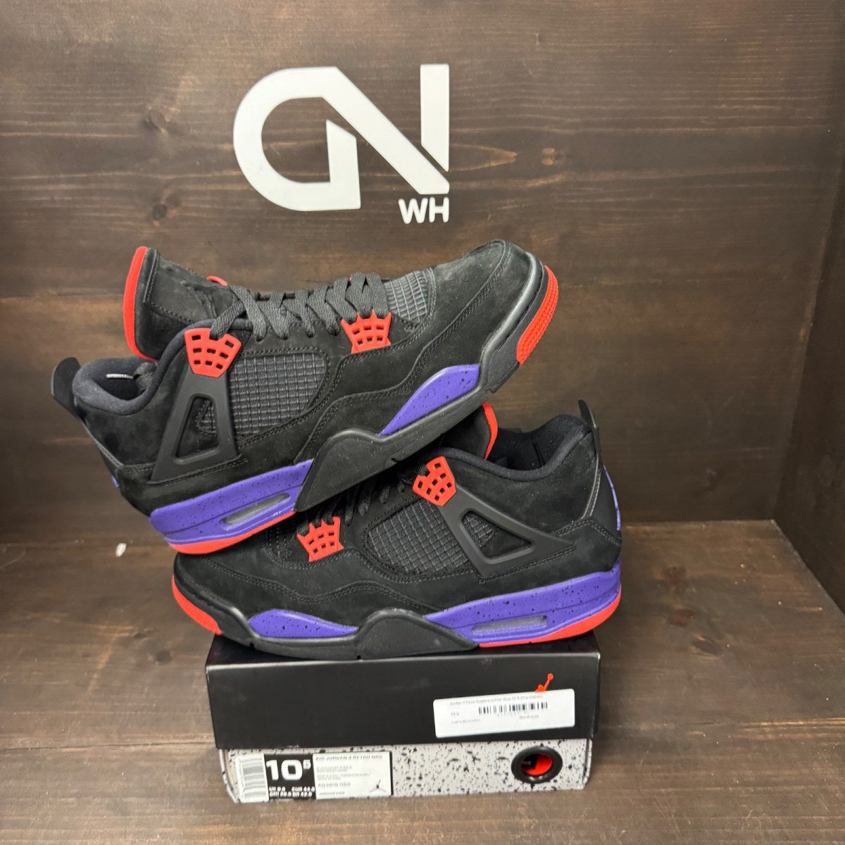 Jordan 4 Retro Raptors (2018) - Image 1