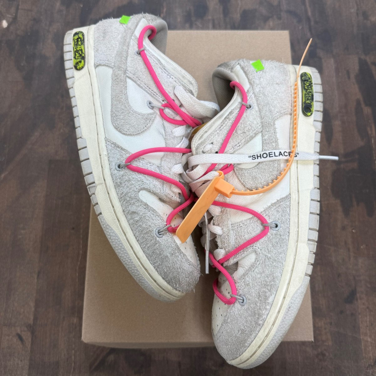 Nike Dunk Low Off-White Lot 17 Size 9 (Pre-Owned) - Image 1