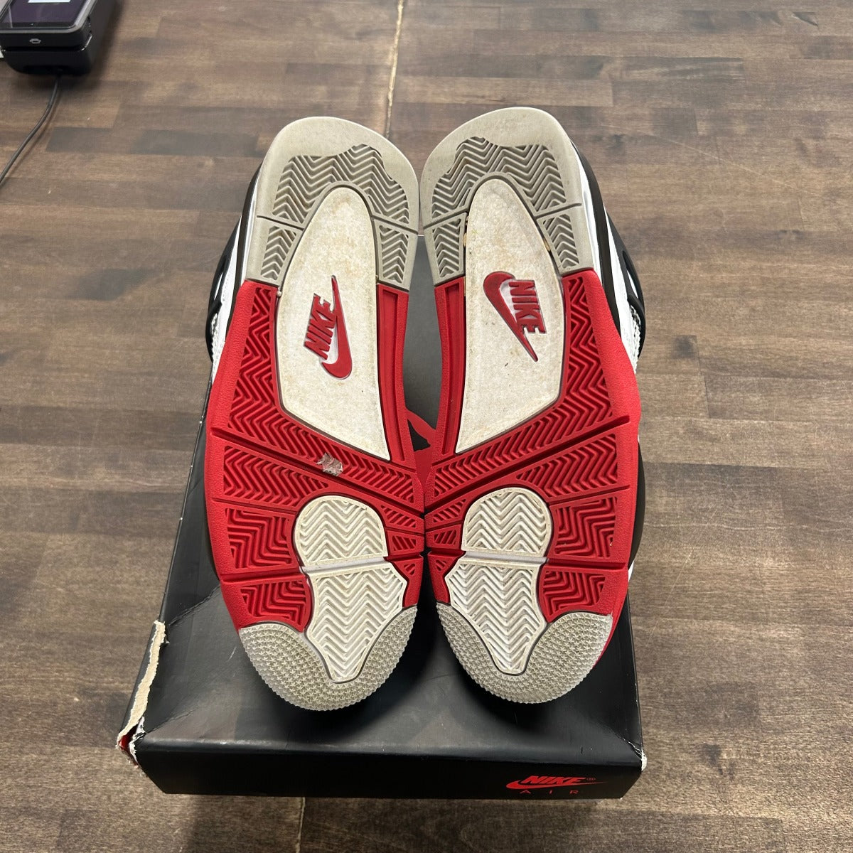 Jordan 4 Retro Fire Red (2020) - Image 5