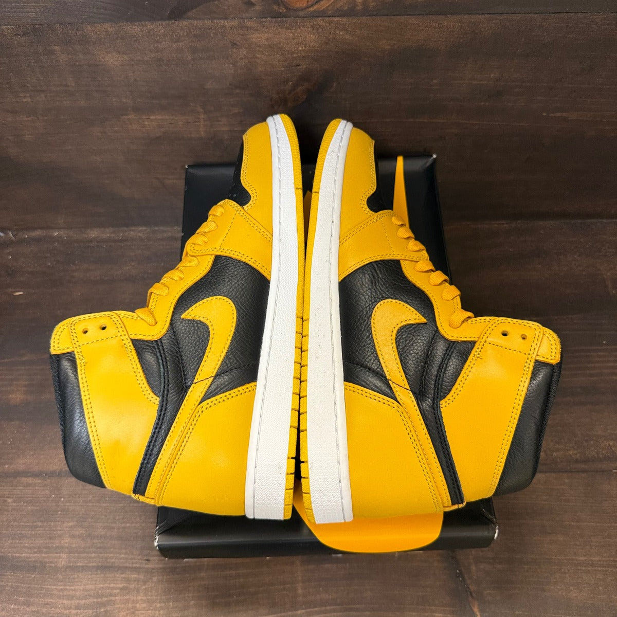 Jordan 1 Retro High Pollen - Image 4