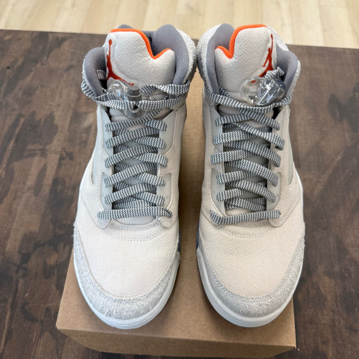 Jordan 5 Retro SE Craft Light Orewood Brown Size 9.5 (Pre-Owned) - Image 2