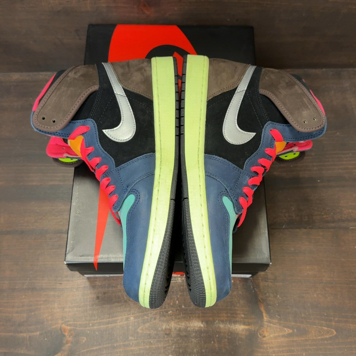 Jordan 1 Retro High Tokyo Bio Hack - Image 4