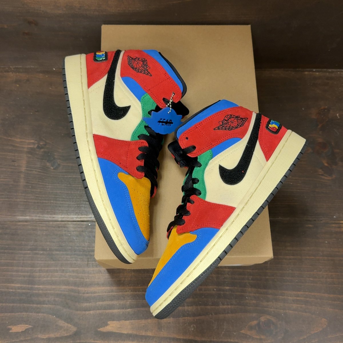 Jordan 1 Mid SE Fearless Blue the Great Size 8.5 (Pre-Owned) - back