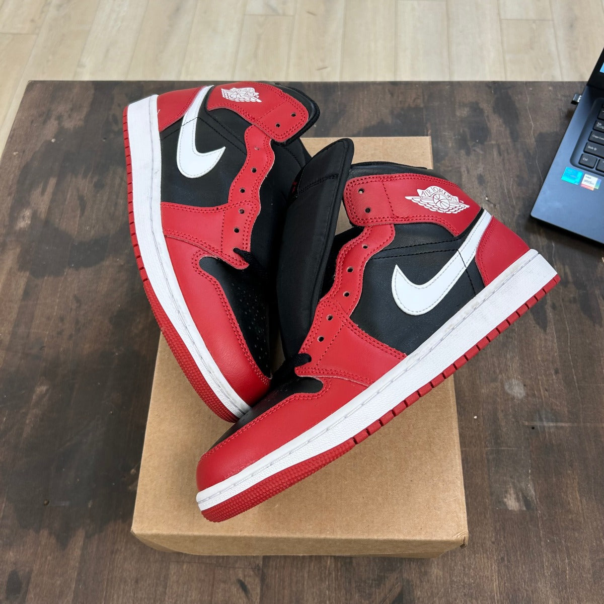 Jordan 1 Mid Gym Red Black White (2024) Size 10 (Pre-Owned) - Image 1