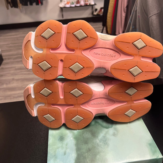 Joe Fresh Goods 9060 New Balance (USED)