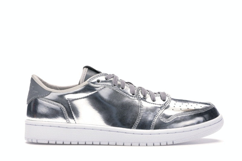 Jordan 1 Retro Low Pinnacle Metallic Silver