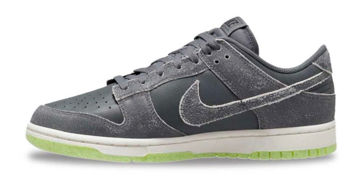 Halloween Nike Dunk Low PRM (2022)