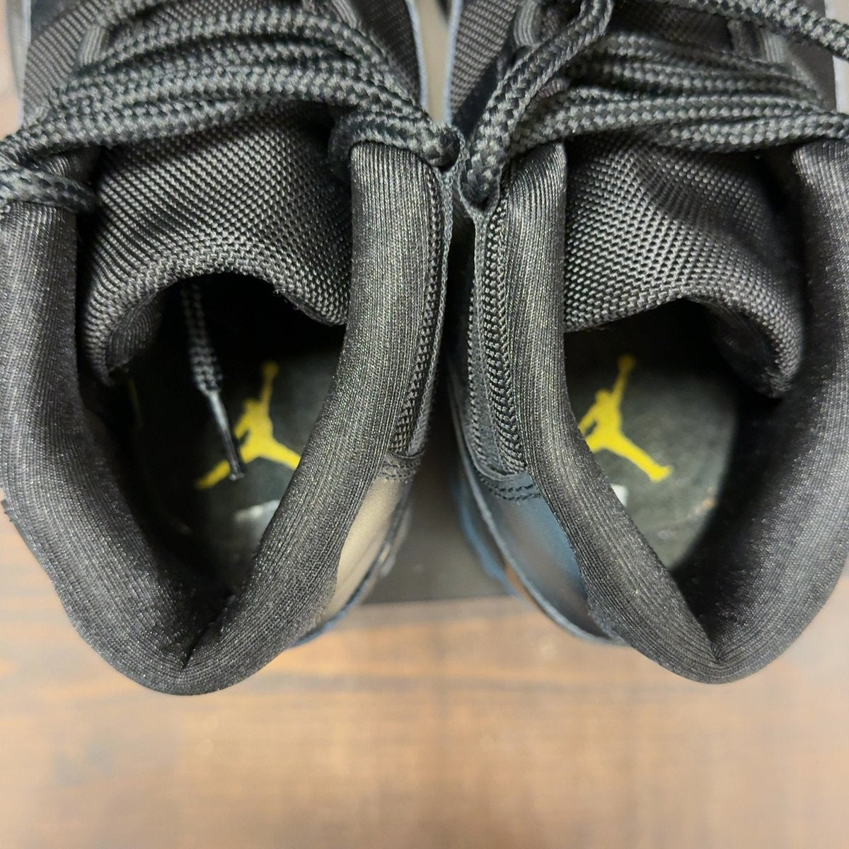 Jordan 11 Retro Gamma Blue (2025) Size 11.5 (Pre-Owned) - aux