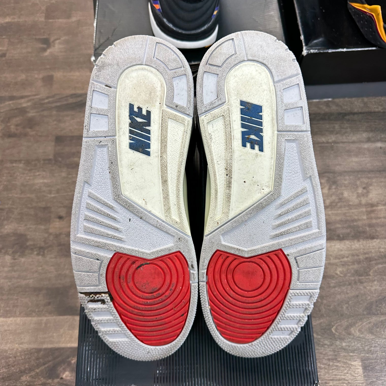 Rare Air Jordan 3 Retro OG (USED)