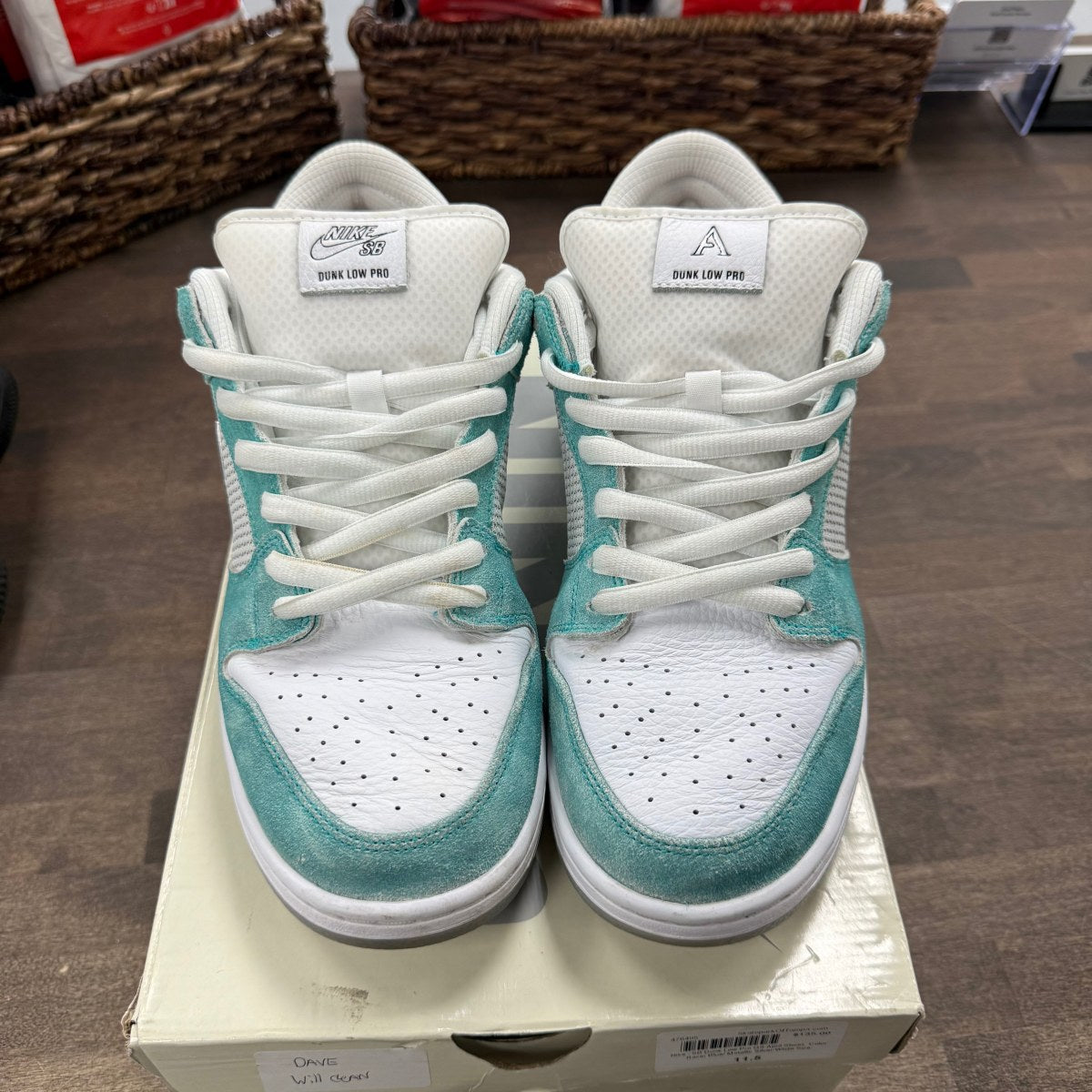 Nike SB Dunk Low April Skateboards - Image 3