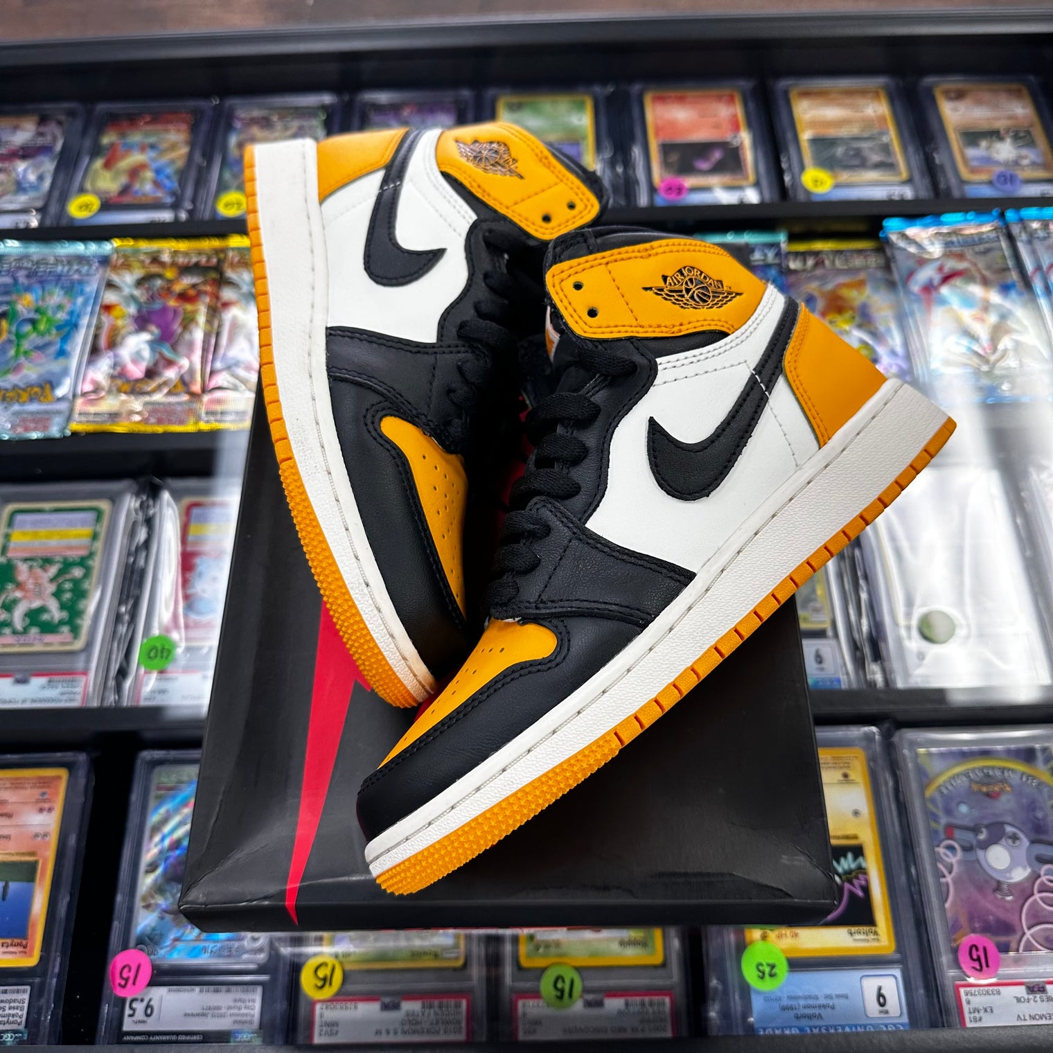 (GS) Taxi Yellow Toe Jordan 1 High (USED)
