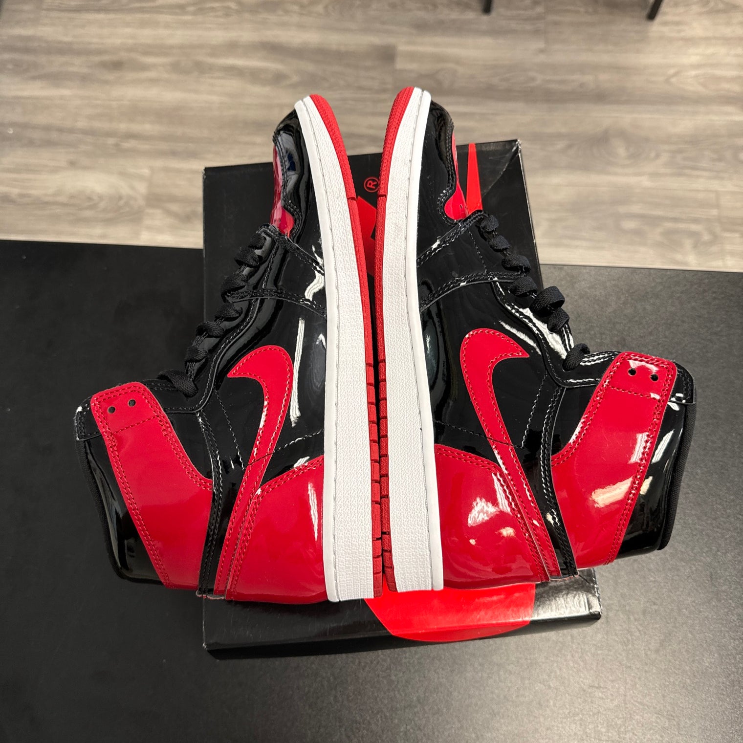 Patent Bred Jordan 1 High (USED)