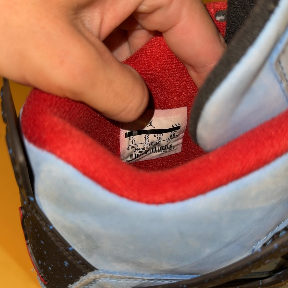 Jordan 4 Retro Travis Scott Cactus Jack Size 11 (Pre-Owned) - front