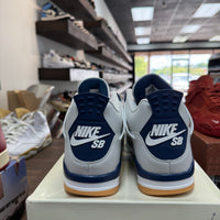 Navy SB Jordan 4 (USED)