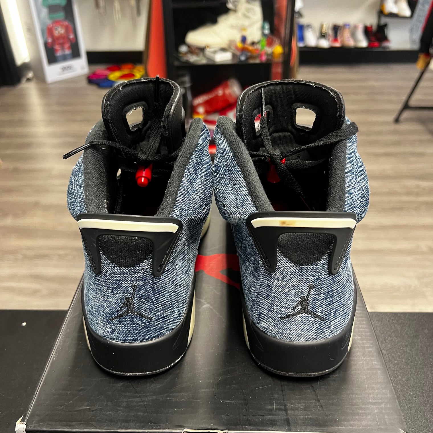Washed Denim Jordan 6 Retro (USED)
