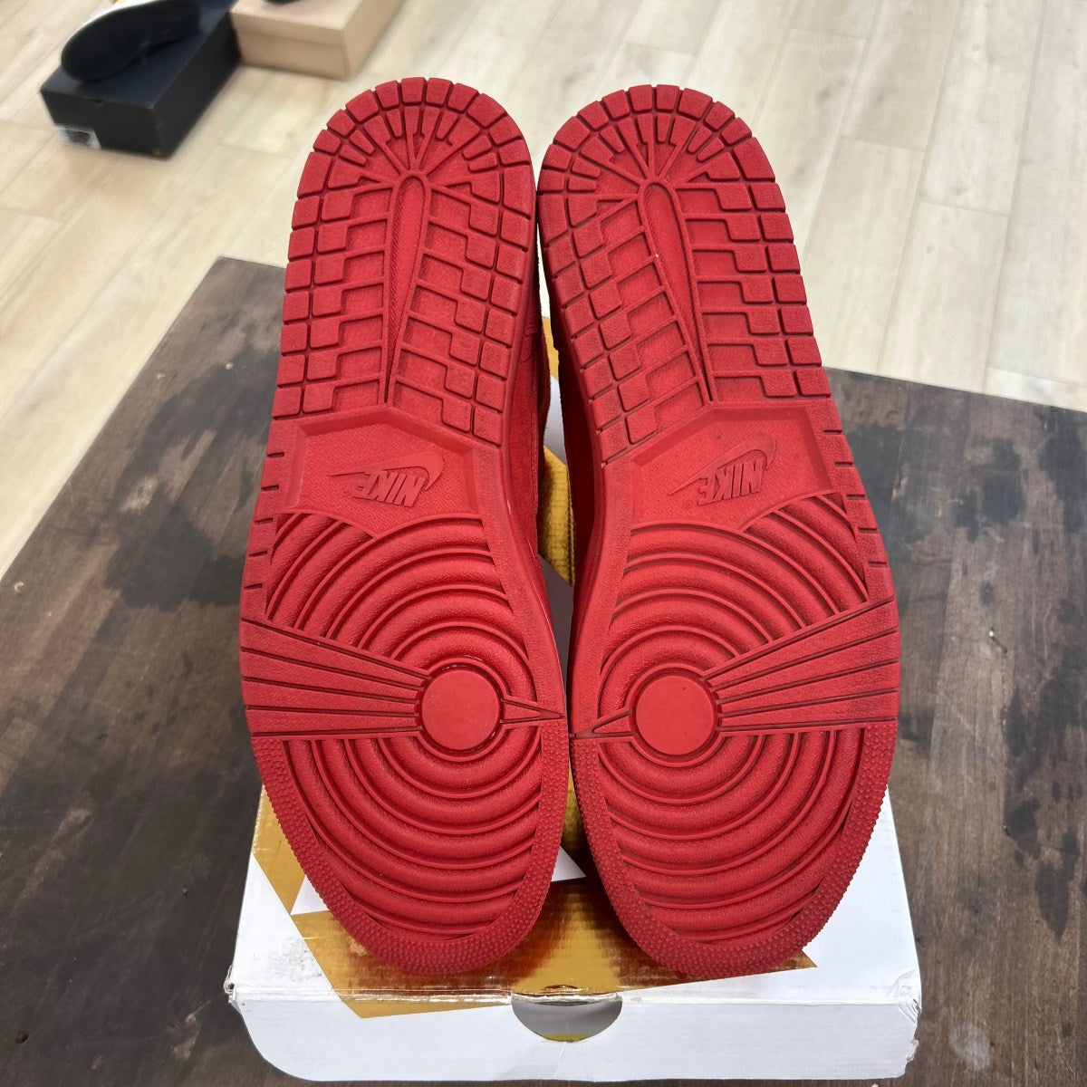 Jordan 1 Retro Red Suede Size 13 (Pre-Owned) - Image 5
