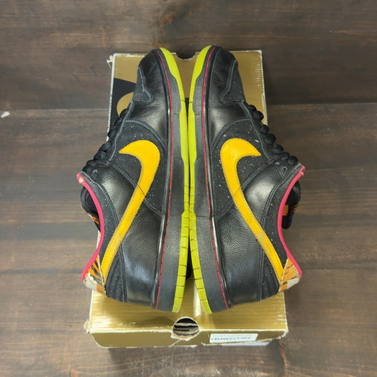 Nike SB Dunk Low Space Tiger - Image 6