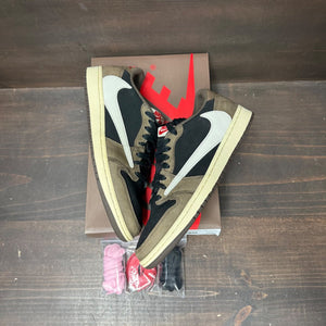 Jordan 1 Retro Low OG SP Travis Scott Mocha Size 8 (Pre-Owned) - tag