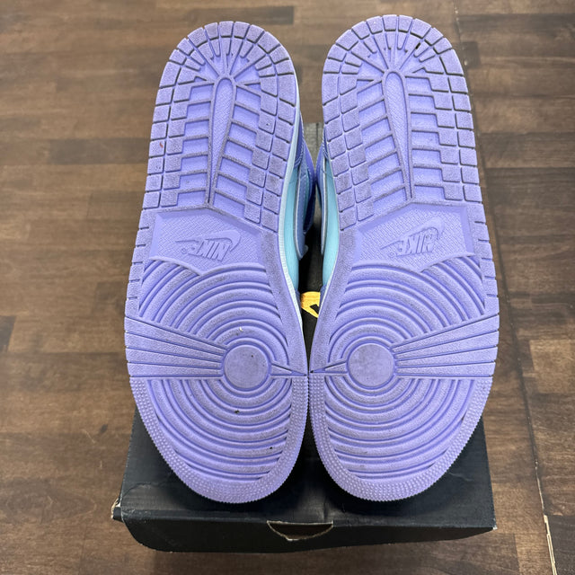 Aqua Jordan 1 Mid (USED)