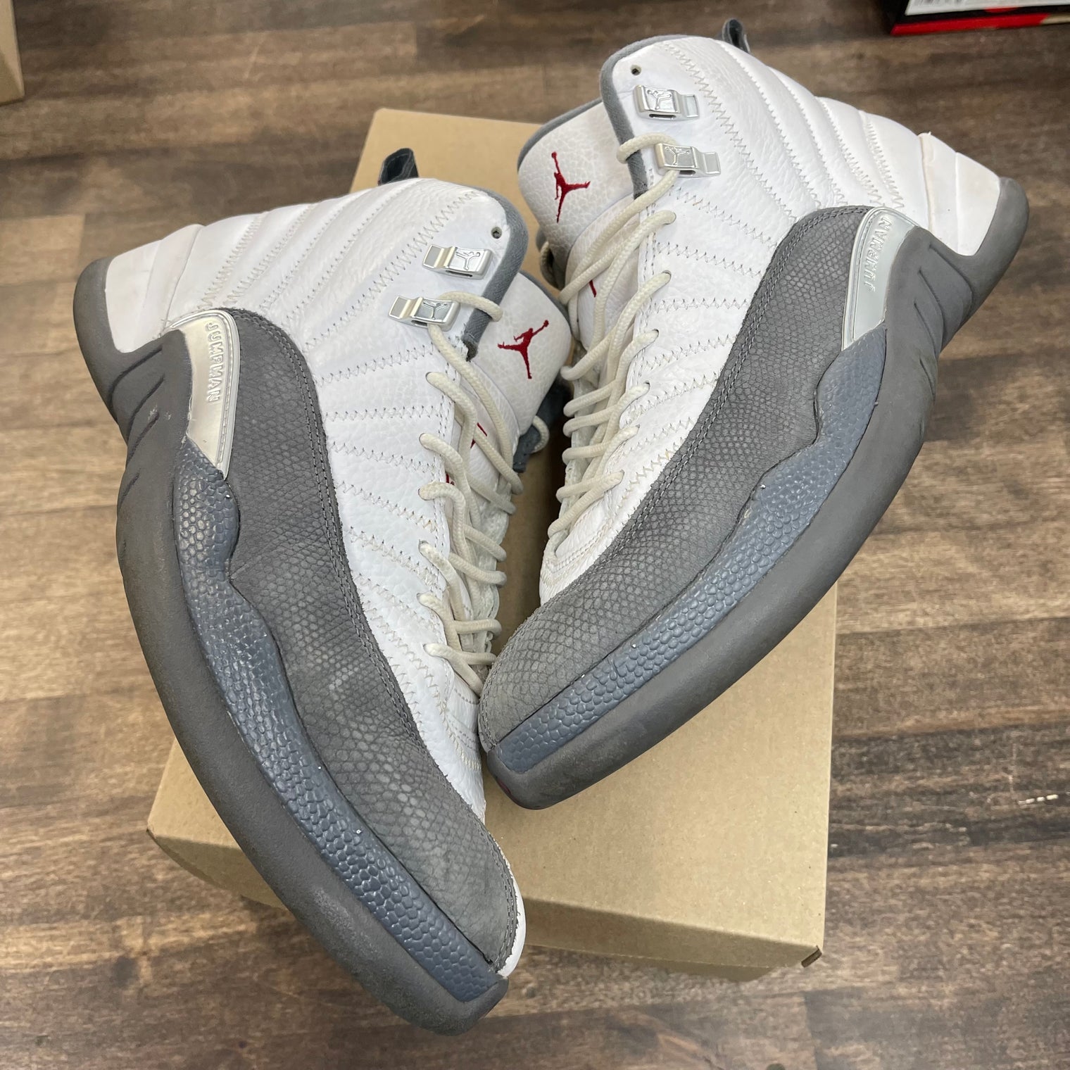 White Dark Grey Jordan 12 (USED, No Box)