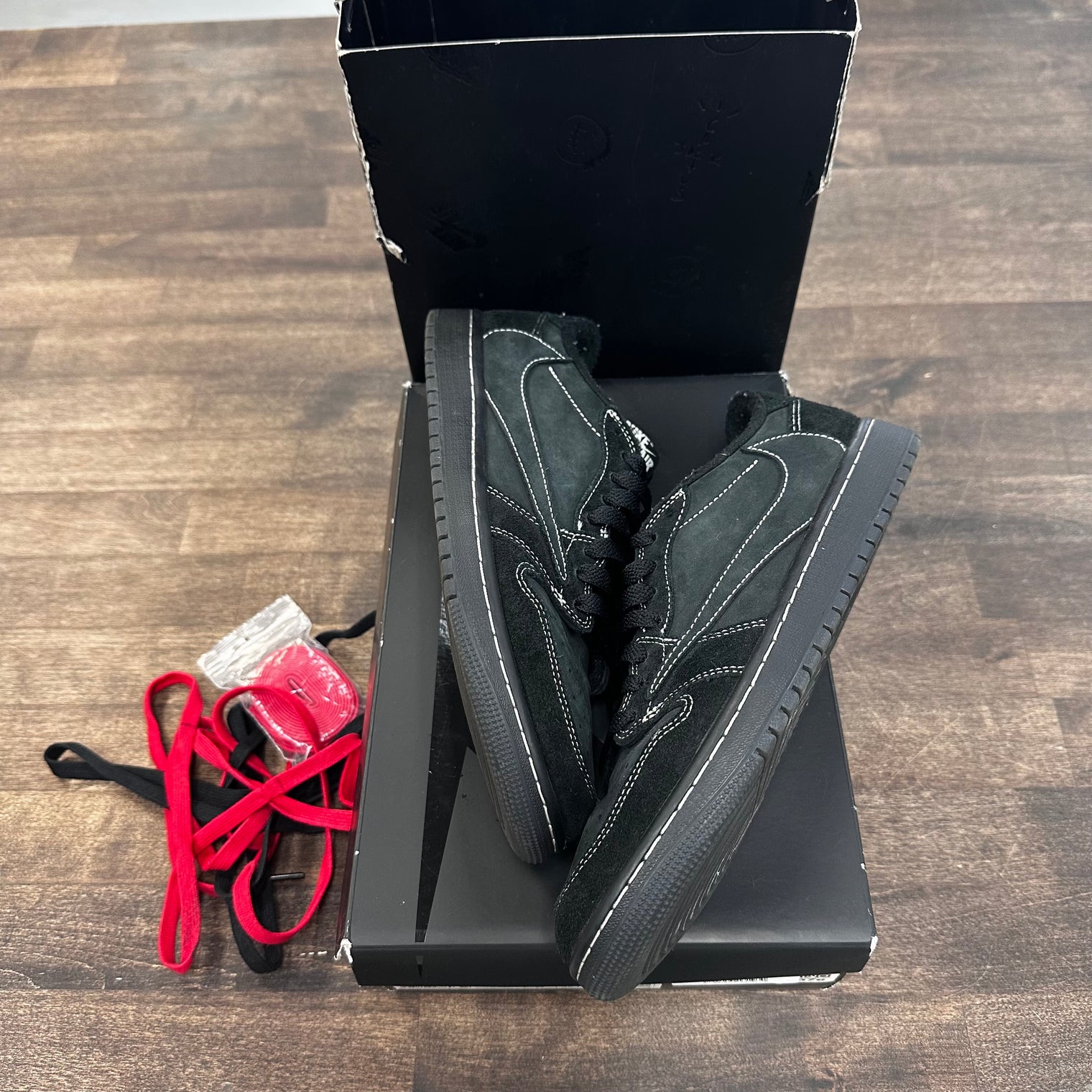Travis Scott Phantom Jordan 1 Low OG (USED)
