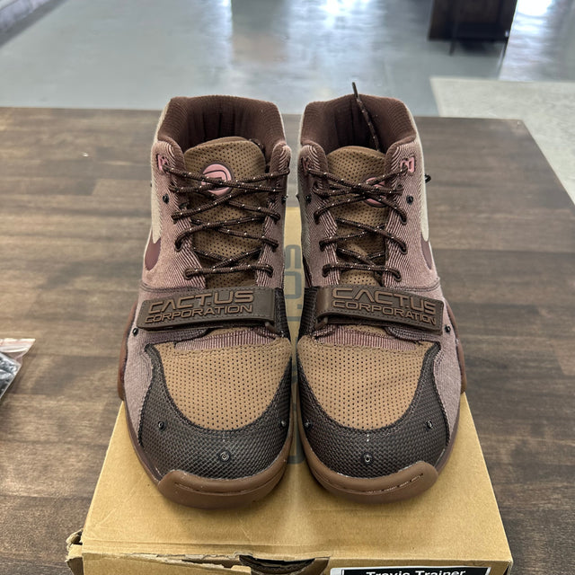 Travis Scott Nike Trainer Chocolate (USED)