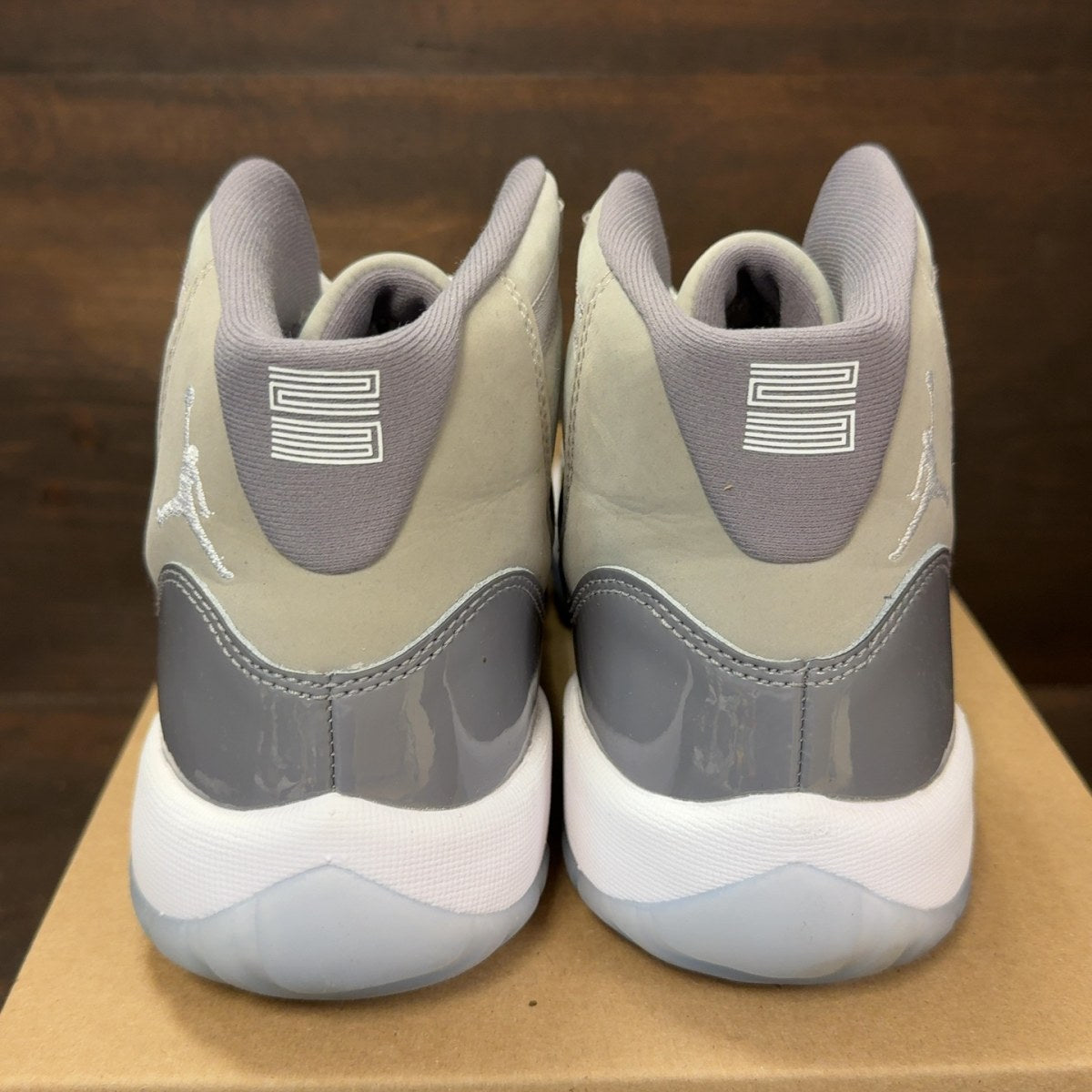 Jordan 11 Retro Cool Grey (2021) (GS) Size 7Y (Pre-Owned) - Image 5