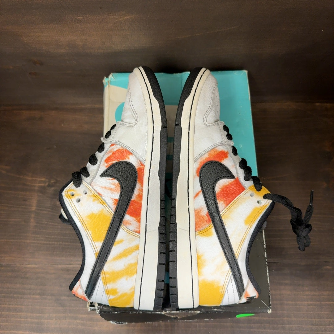 Nike SB Dunk Low Raygun Tie-Dye White Size 8 (Pre-Owned)