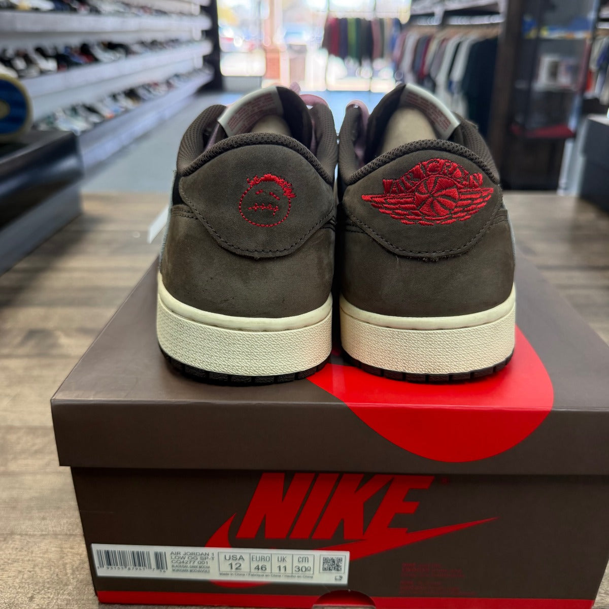 Jordan 1 Retro Low OG SP Travis Scott Mocha - Image 4