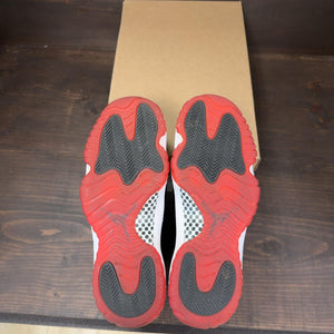Jordan 11 Retro Playoffs Bred (2019) Size 8 (Pre-Owned) - Image 6