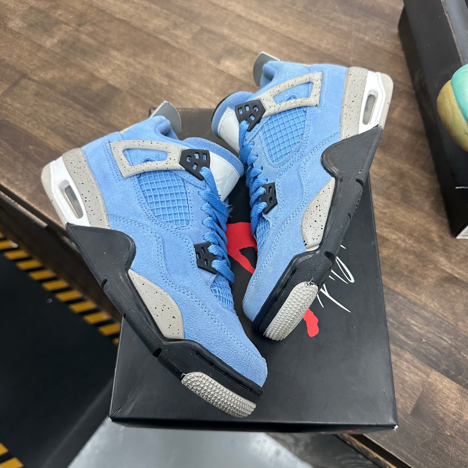University Blue Jordan 4 (GS) (USED)