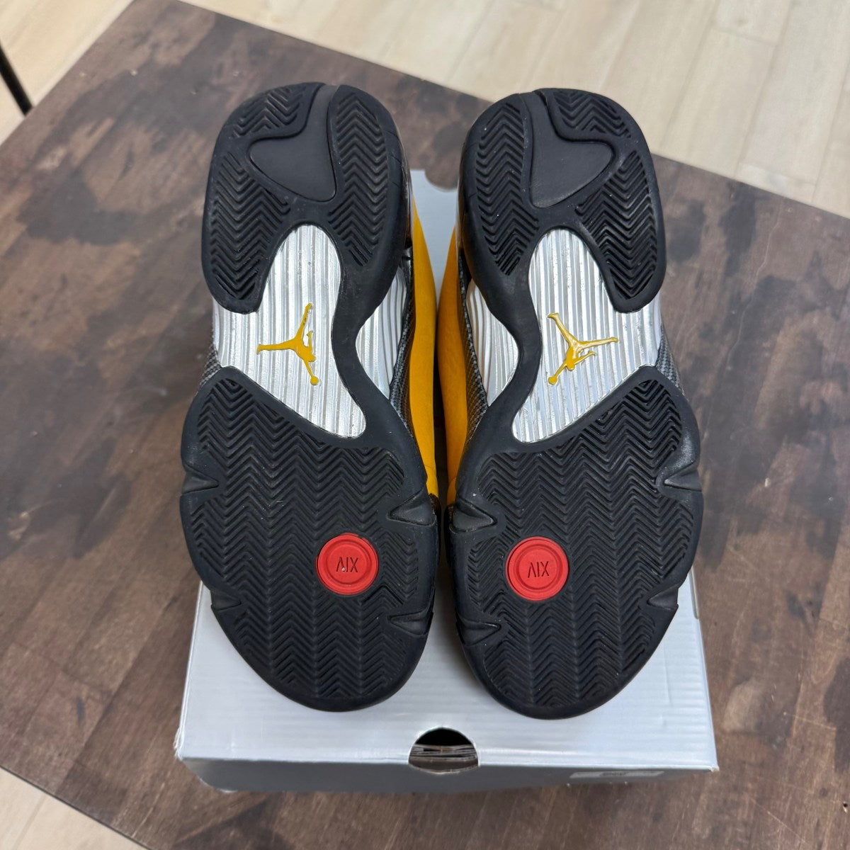 Jordan 14 Retro University Gold - Image 5