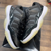 72-10 Jordan 11 Low (USED)