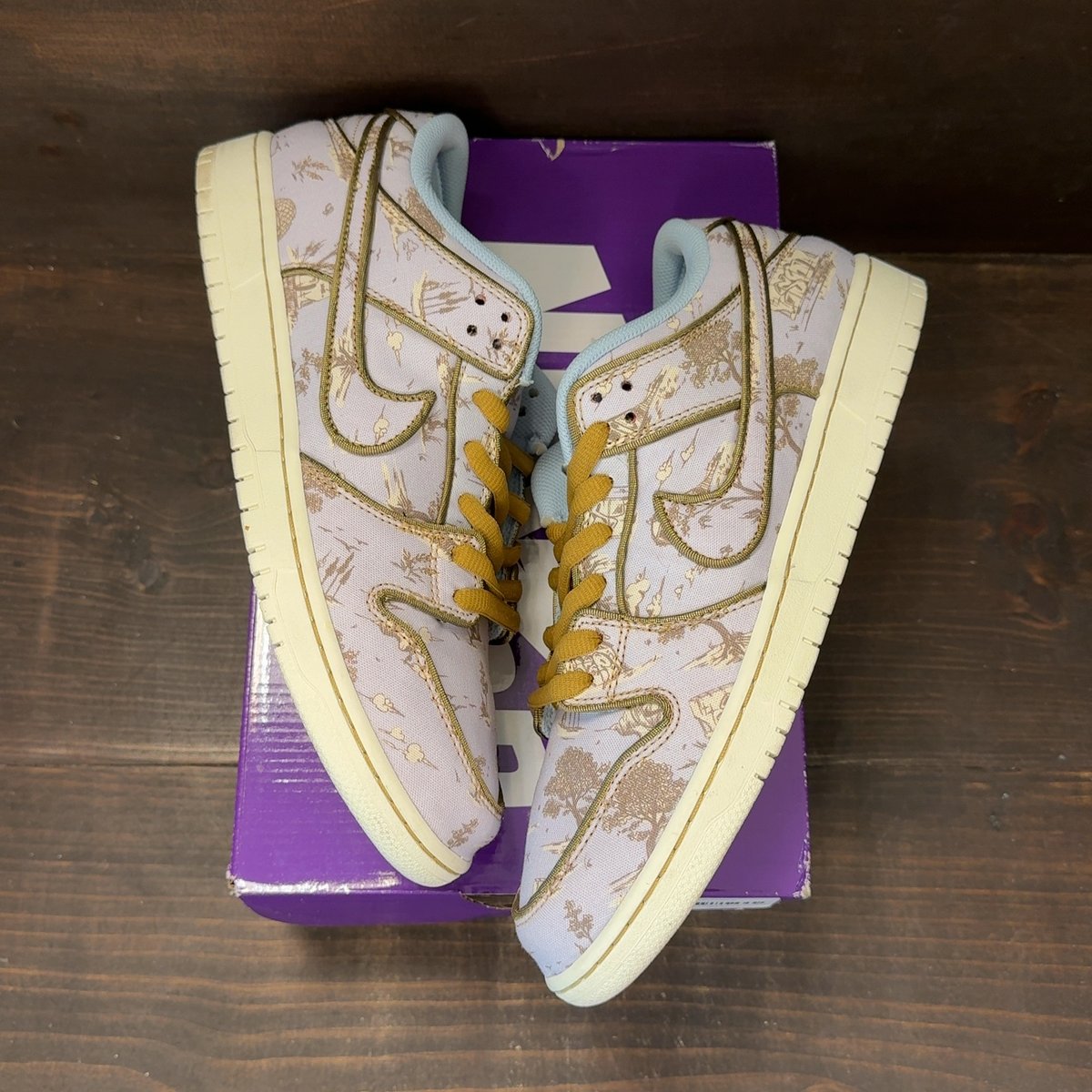 Nike SB Dunk Low Premium City of Style Size 12 (Pre-Owned) - back