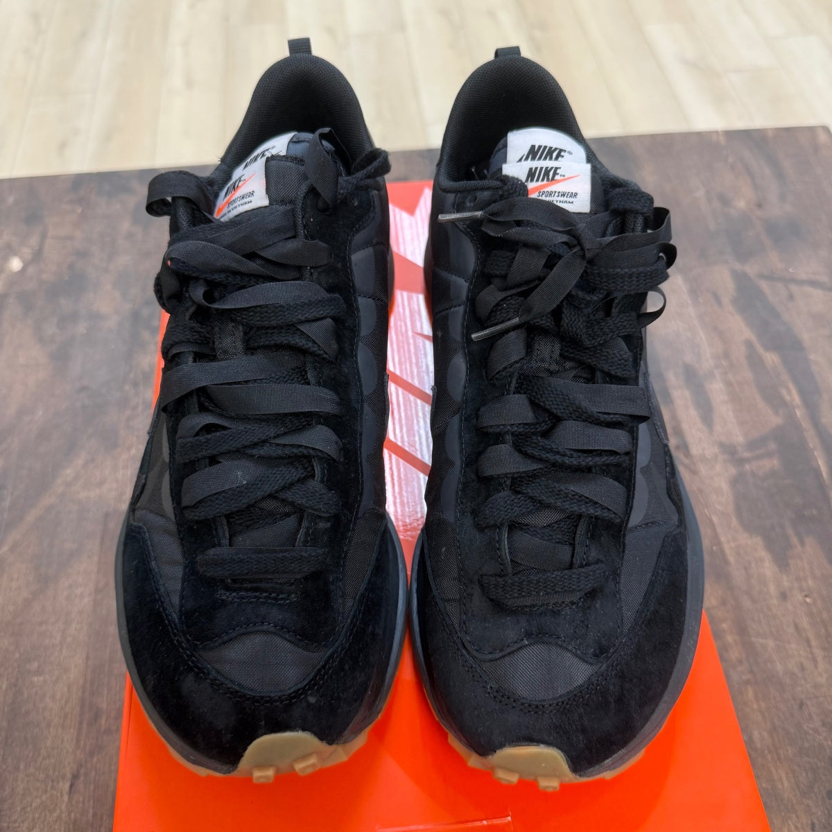 Nike Vaporwaffle sacai Black Gum - Image 2