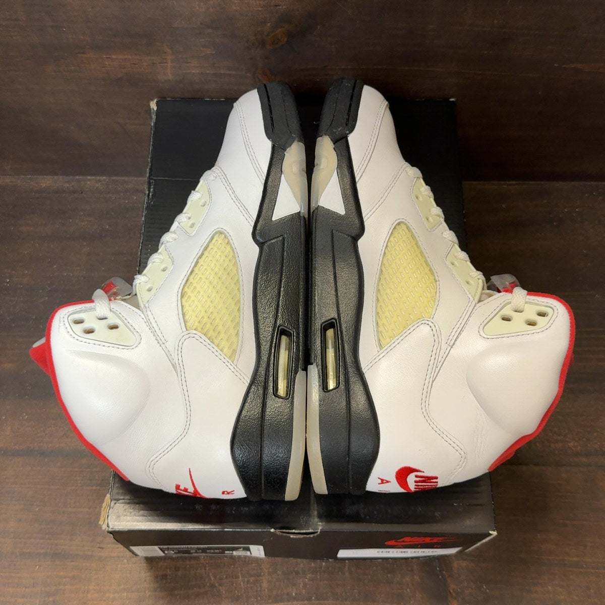 Jordan 5 Retro Fire Red Silver Tongue (2020) - Image 6