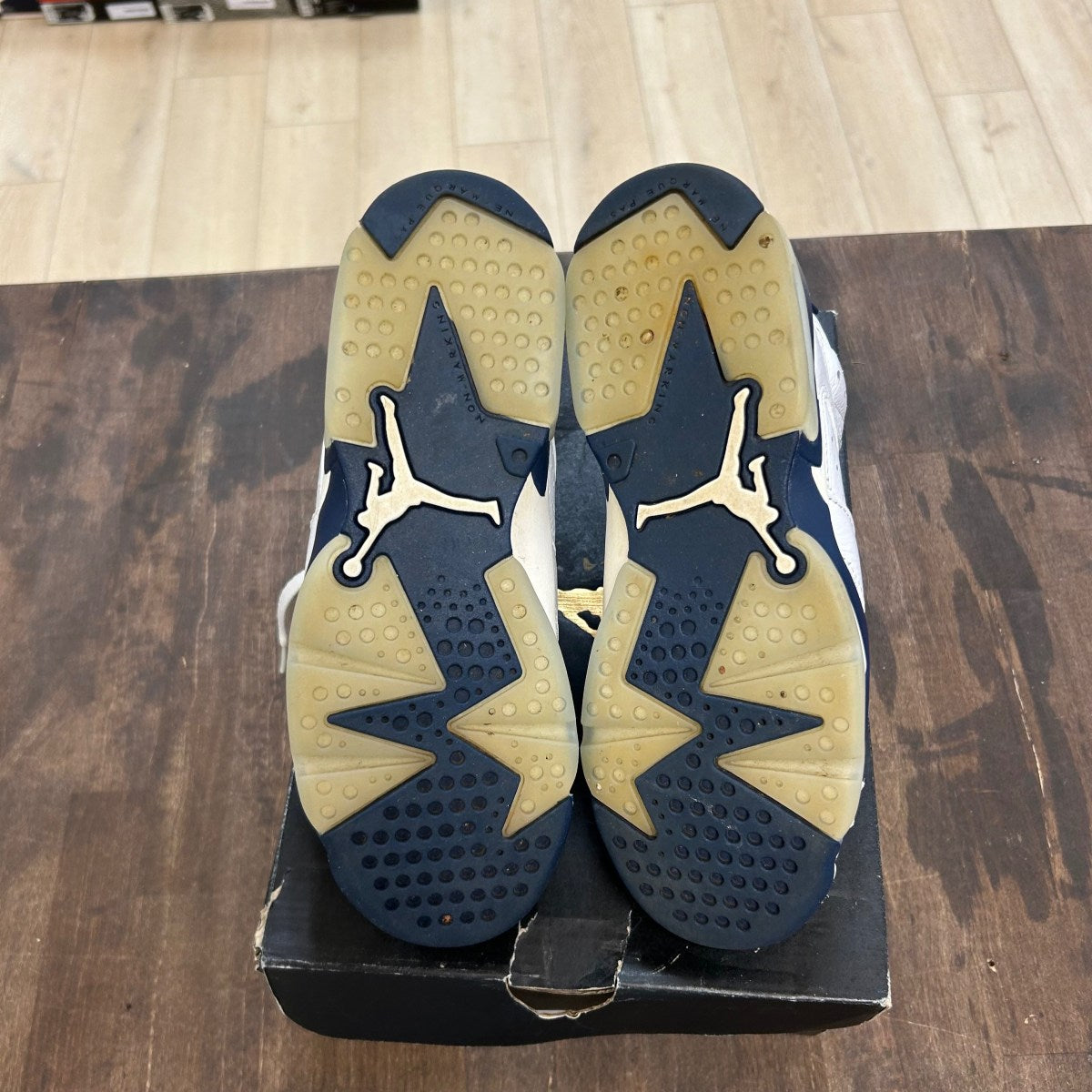 Jordan 6 Retro Midnight Navy (2022) (GS) - Image 4