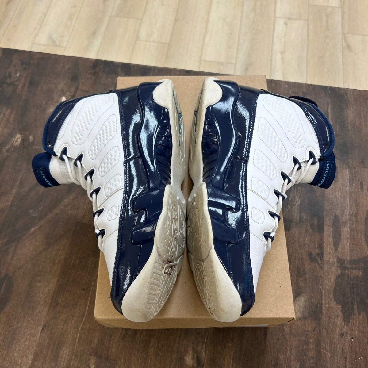 Jordan 9 Retro Pearl Blue Size 10 (Pre-Owned) - Image 3