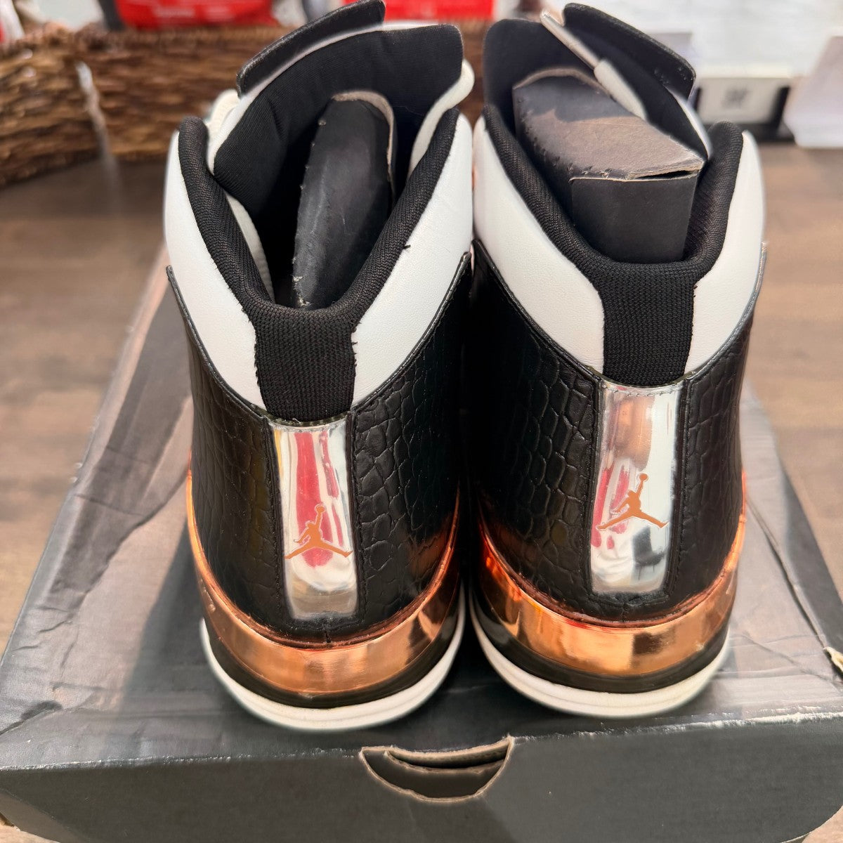 Jordan 17 Retro Copper (2016) - Image 4