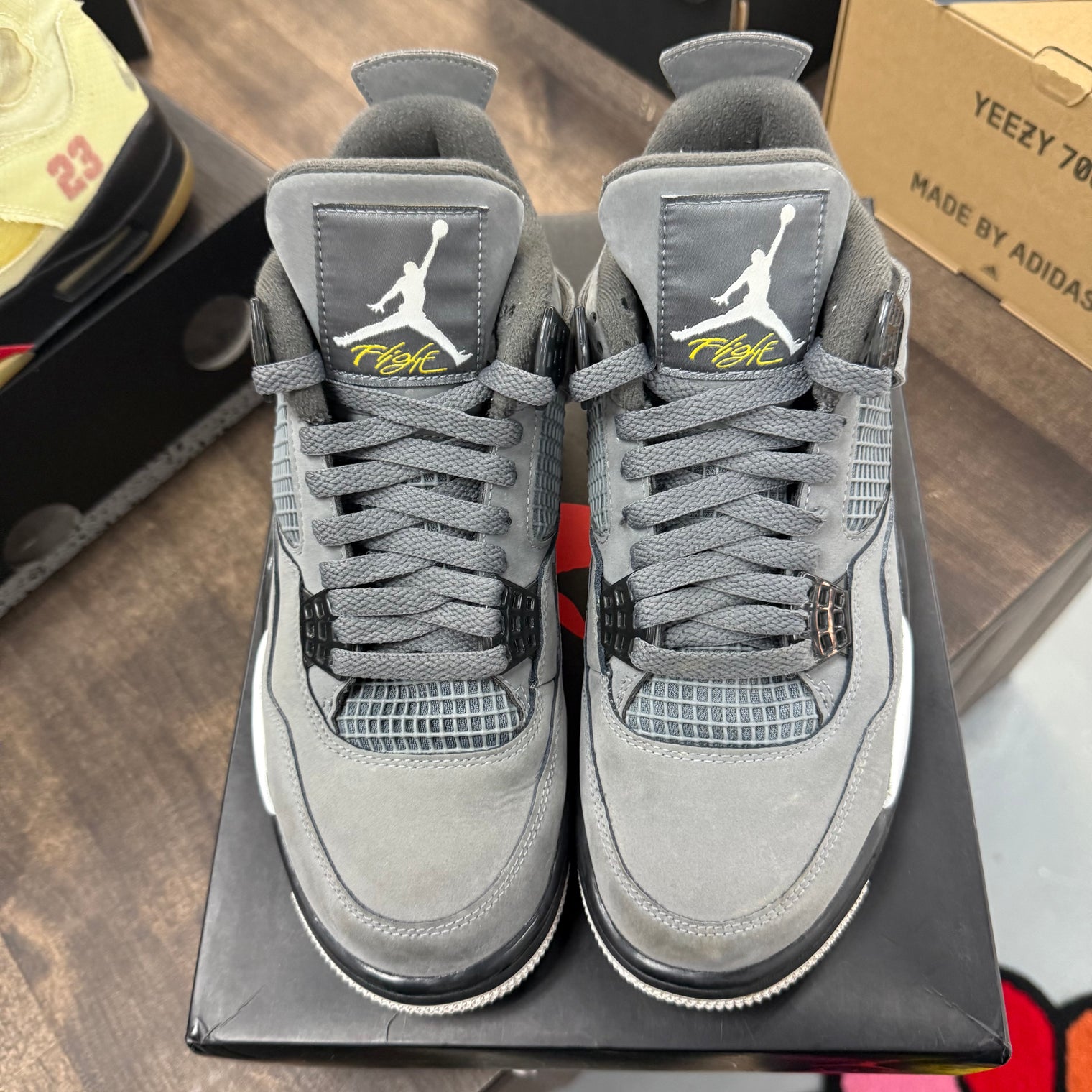 Cool Grey Jordan 4 Retro (USED)