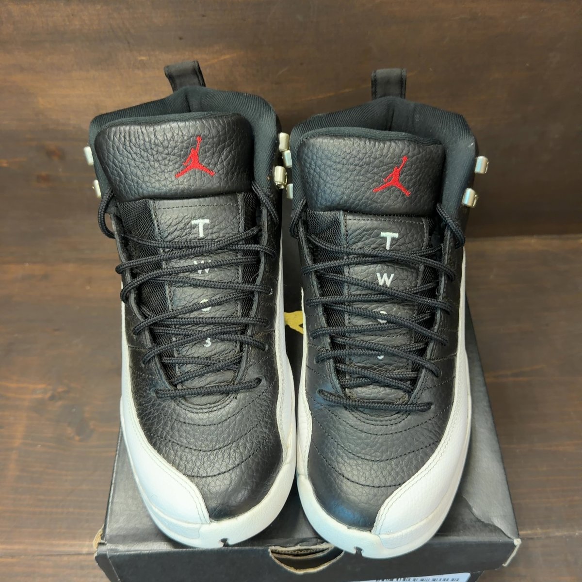 Jordan 12 Retro Playoffs (2022) (GS) Size 7Y (Pre-Owned) - tag