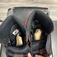Track Red Jordan 1 High (USED)