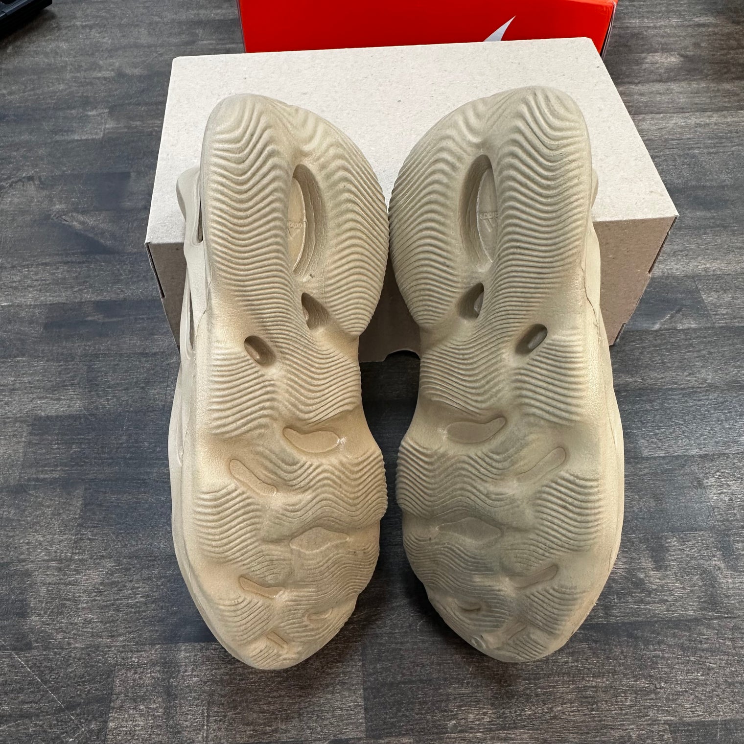Ochre Yeezy Foam RNNR (USED)