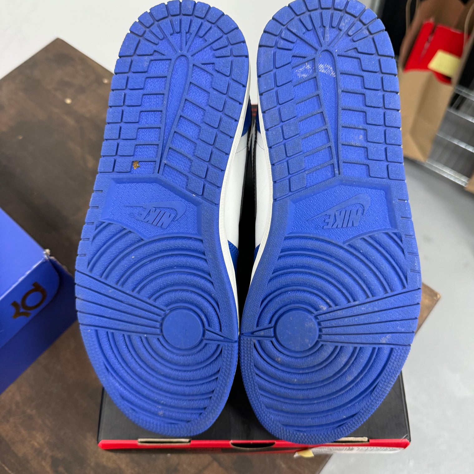 Game Royal Jordan 1 High (USED, No Lid)