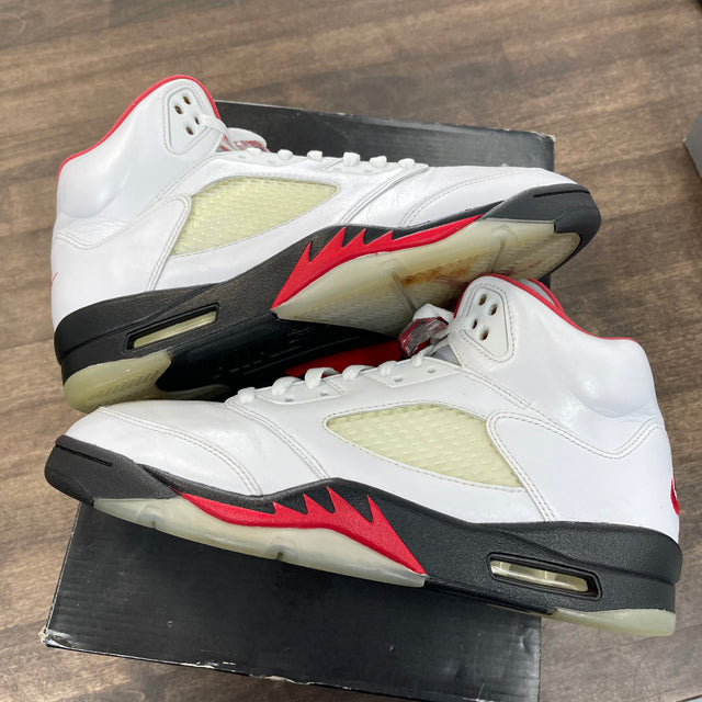 Fire Red Jordan 5 (2020) (USED)