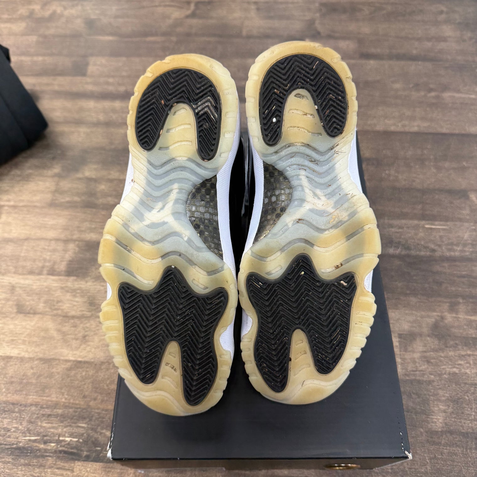 DMP Gratitude Jordan 11 Retro (USED)