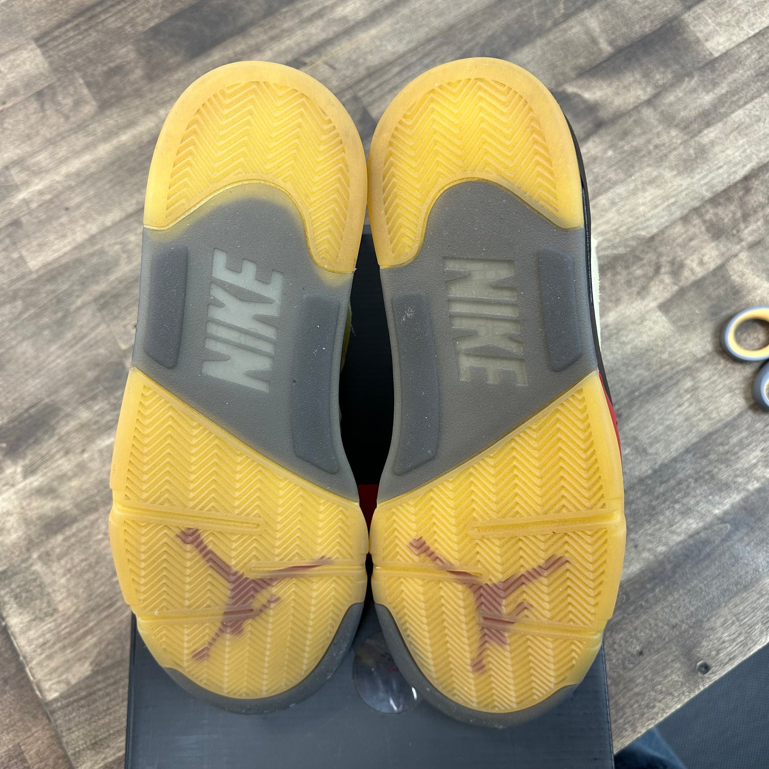 Jordan 5 Retro Off-White Sail (US 13) (Lightly Worn)