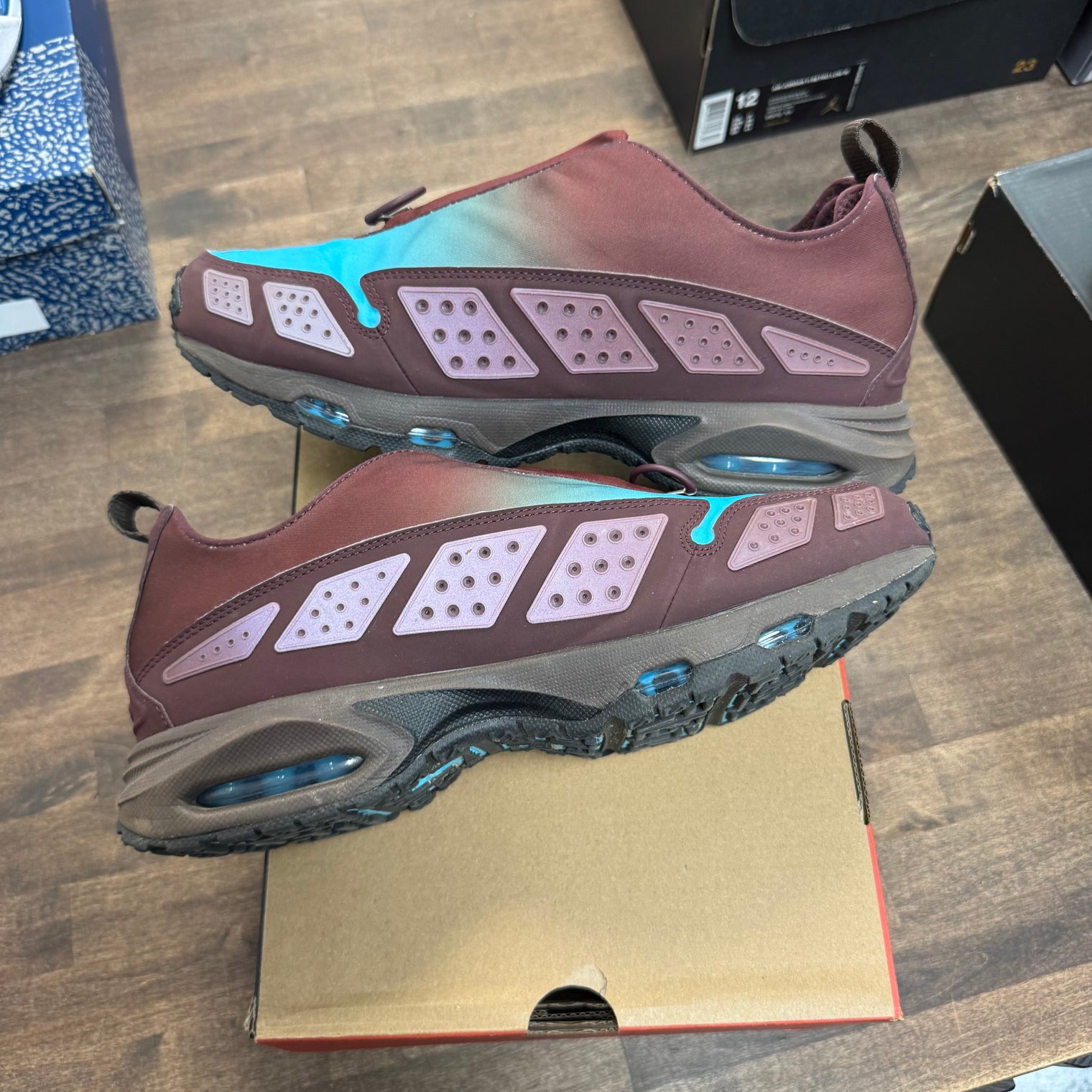 Burgundy Crush Baltic Blue Air Max Sunder (W) (USED)